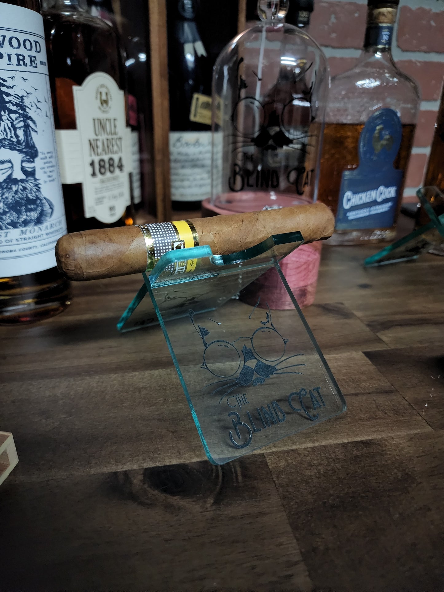 Cigar holder