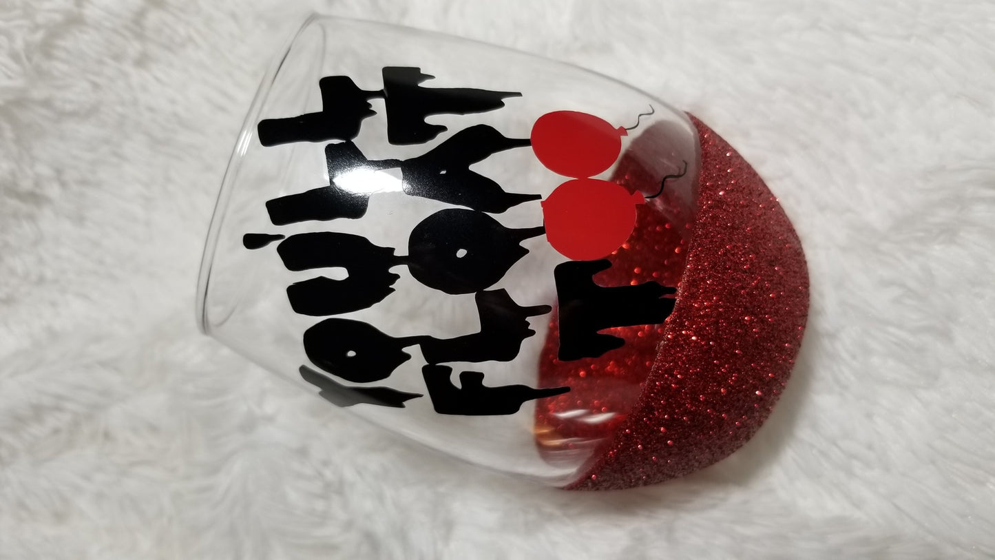 IT wine glass, glitter wine glass, You'll float too, Pennywise, Horror wine glass - CCCreationz
