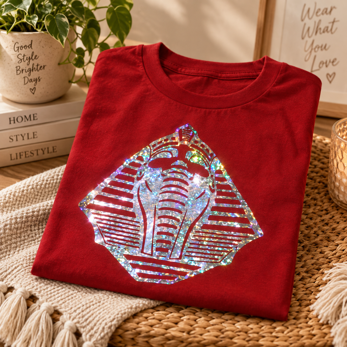 King Tut Egyptian Graphic T-Shirt — T-Shirt photo 4