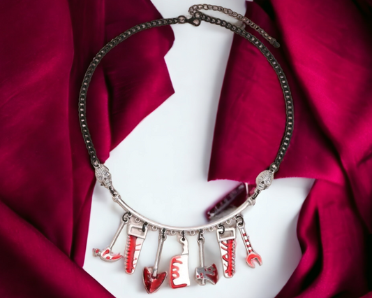 Horror Weapon Bloody Necklace