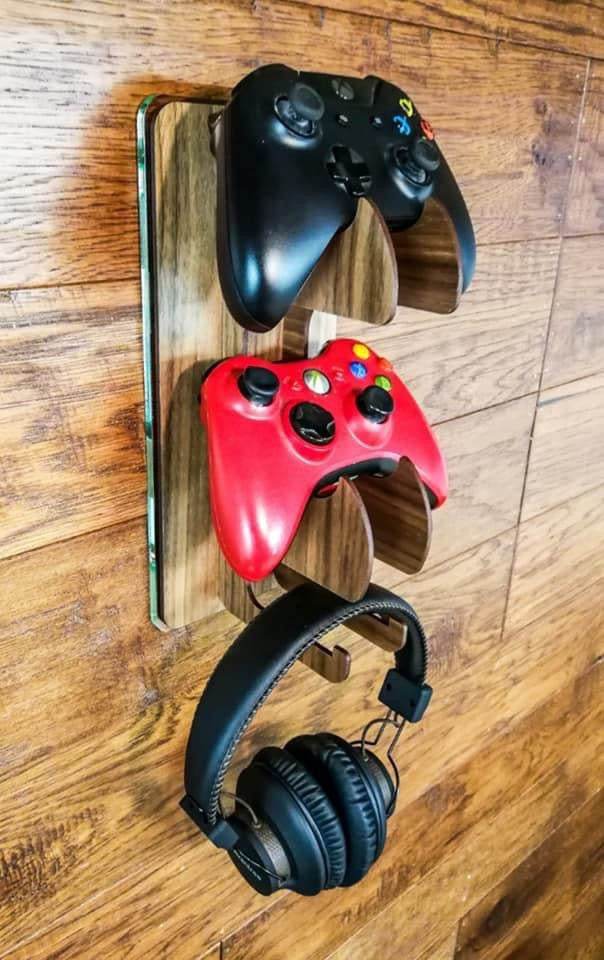 Wall Mount Gaming Stand