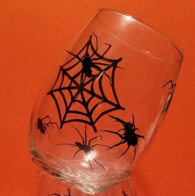 Spider Infested wine glasses / Halloween Spider/ - CCCreationz