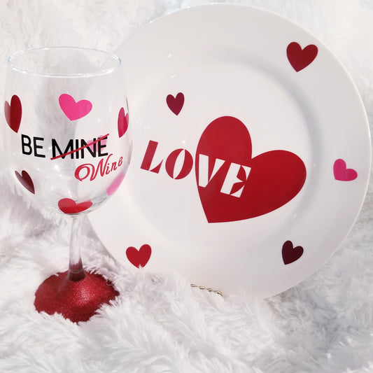 AntiValentine's Gift, Funny Wine Glass, Anti Valentines Day, Singles Gift, Friends Gift, Valentine for Her, Valentine's Day Gift, BE MINE - CCCreationz
