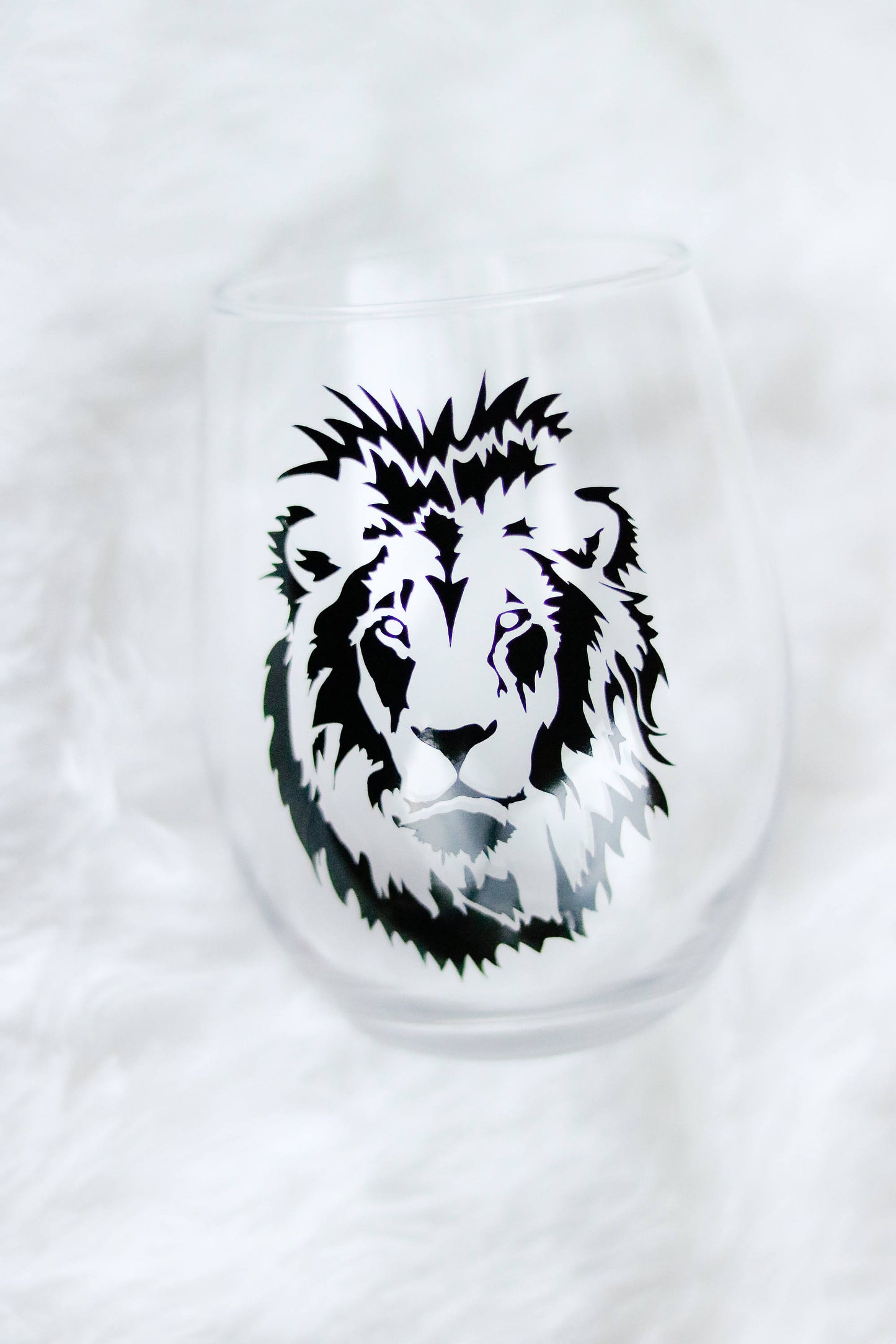 Lion Wine Glass, King, Leo Gift, Safari, Valentines Day, Custom Wine Glass - CCCreationz