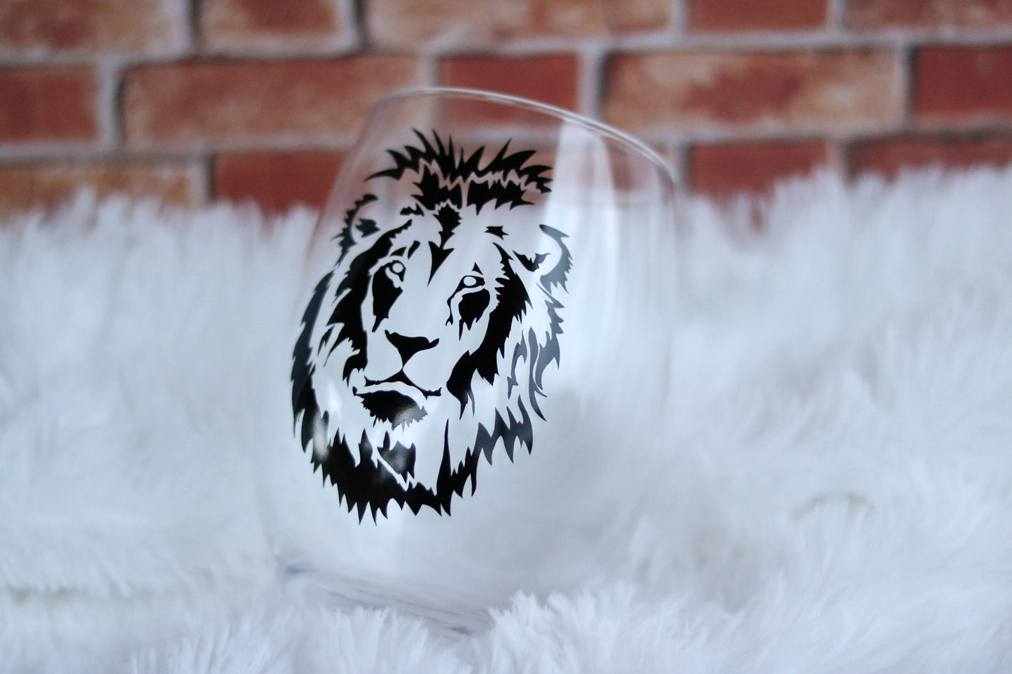 Lion Wine Glass, King, Leo Gift, Safari, Valentines Day, Custom Wine Glass - CCCreationz