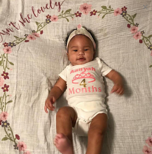 Monthly onsie, baby first year, baby milestone, custom , personalized onesie, onesie set - CCCreationz