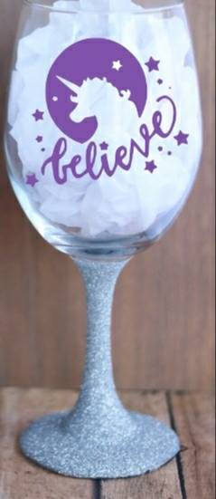 Glitter Wine Glass, Unicorn wine glass, personalized wine glass, Gift for her, Magical Creatures - CCCreationz