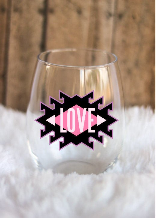 Love Wine Glass, Mother's Day Gift, Gift for Her, Love Wine Glass, Custom Wine Glass, Wedding Favor - CCCreationz