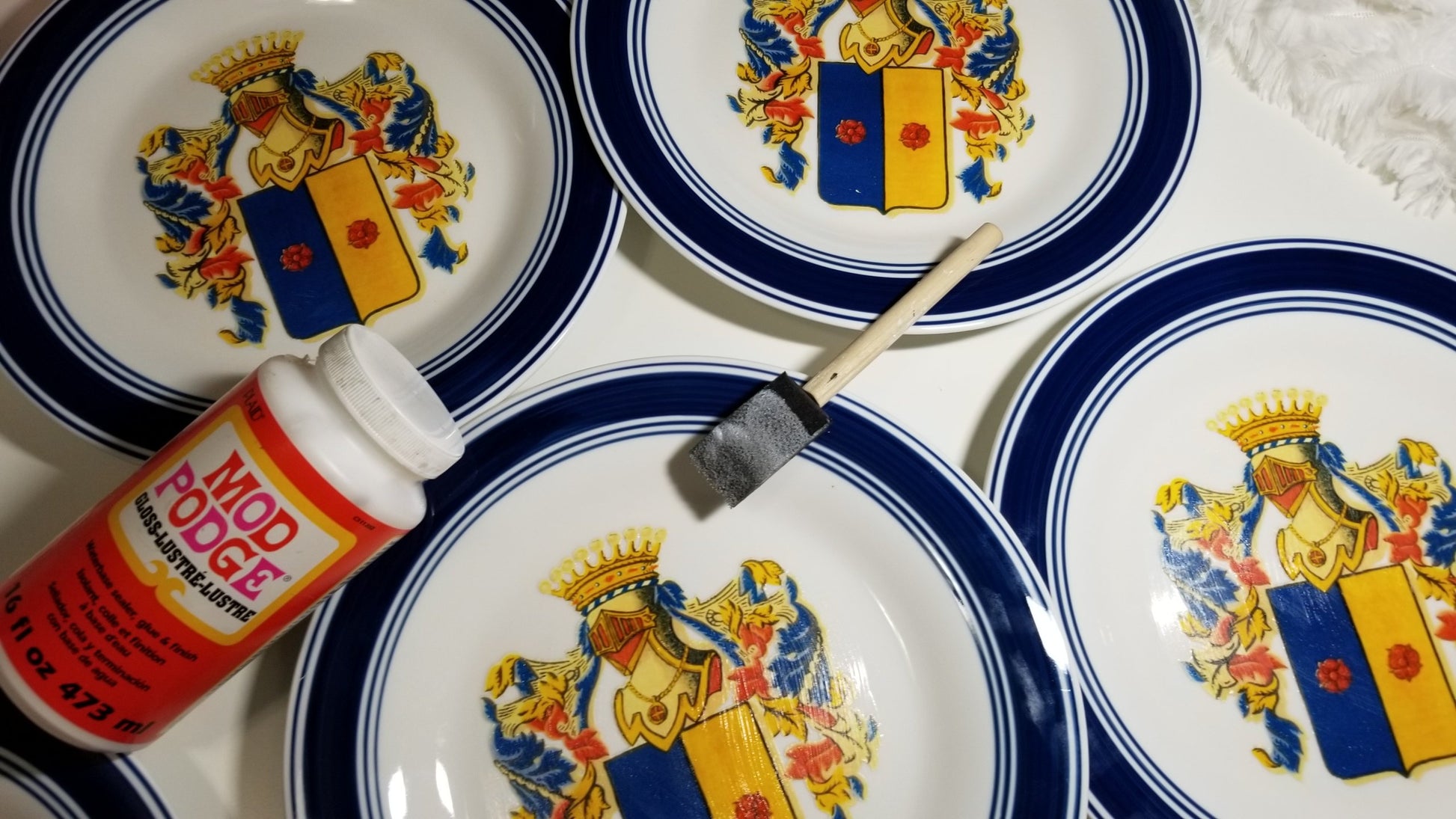 Coat of Arms, Custom Wall Art, Plague, Personalized Gift, Decorative Plate, Family Heirloom, Crest - CCCreationz