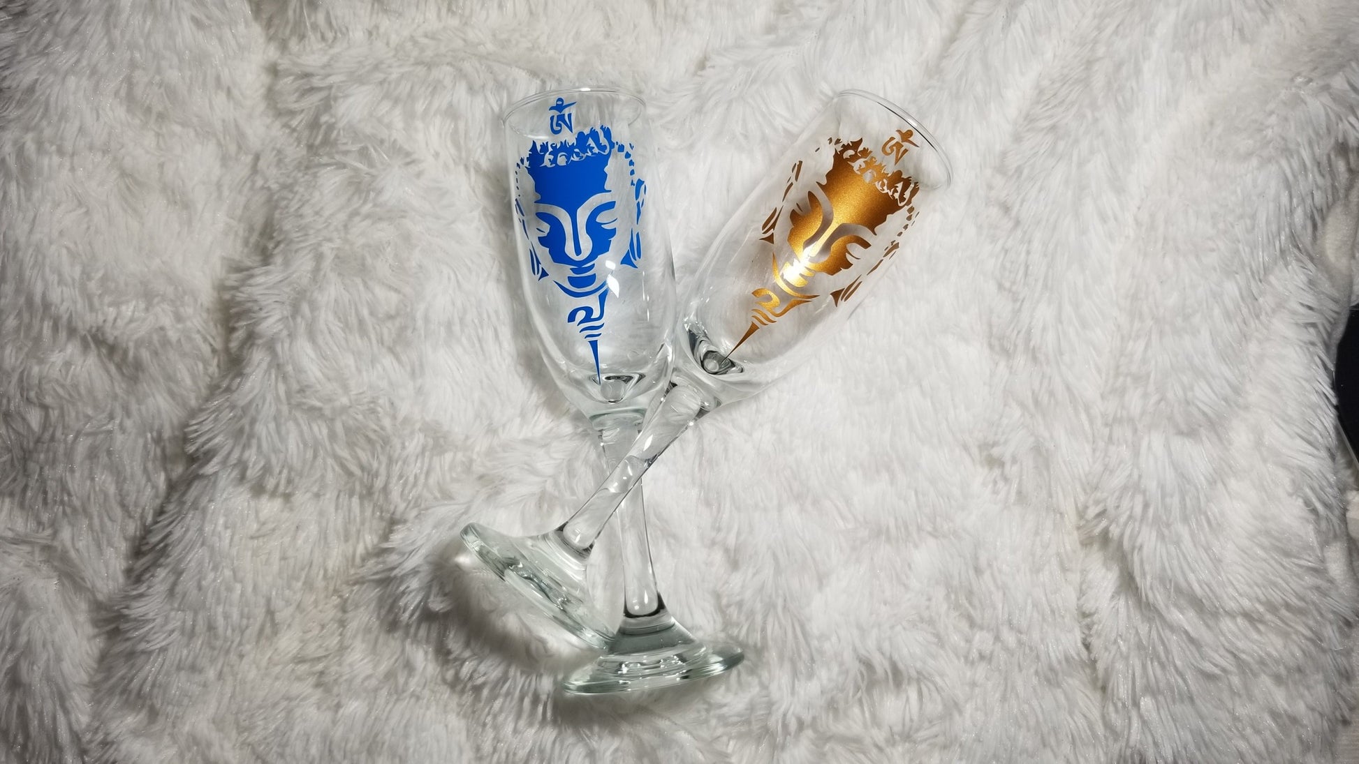 Buddha, Buddha glasses, Meditation, Relaxation, Kitchen decor, Couple Champagne, Wedding glasses - CCCreationz